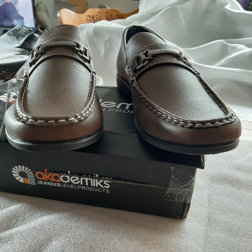 Men's shoes